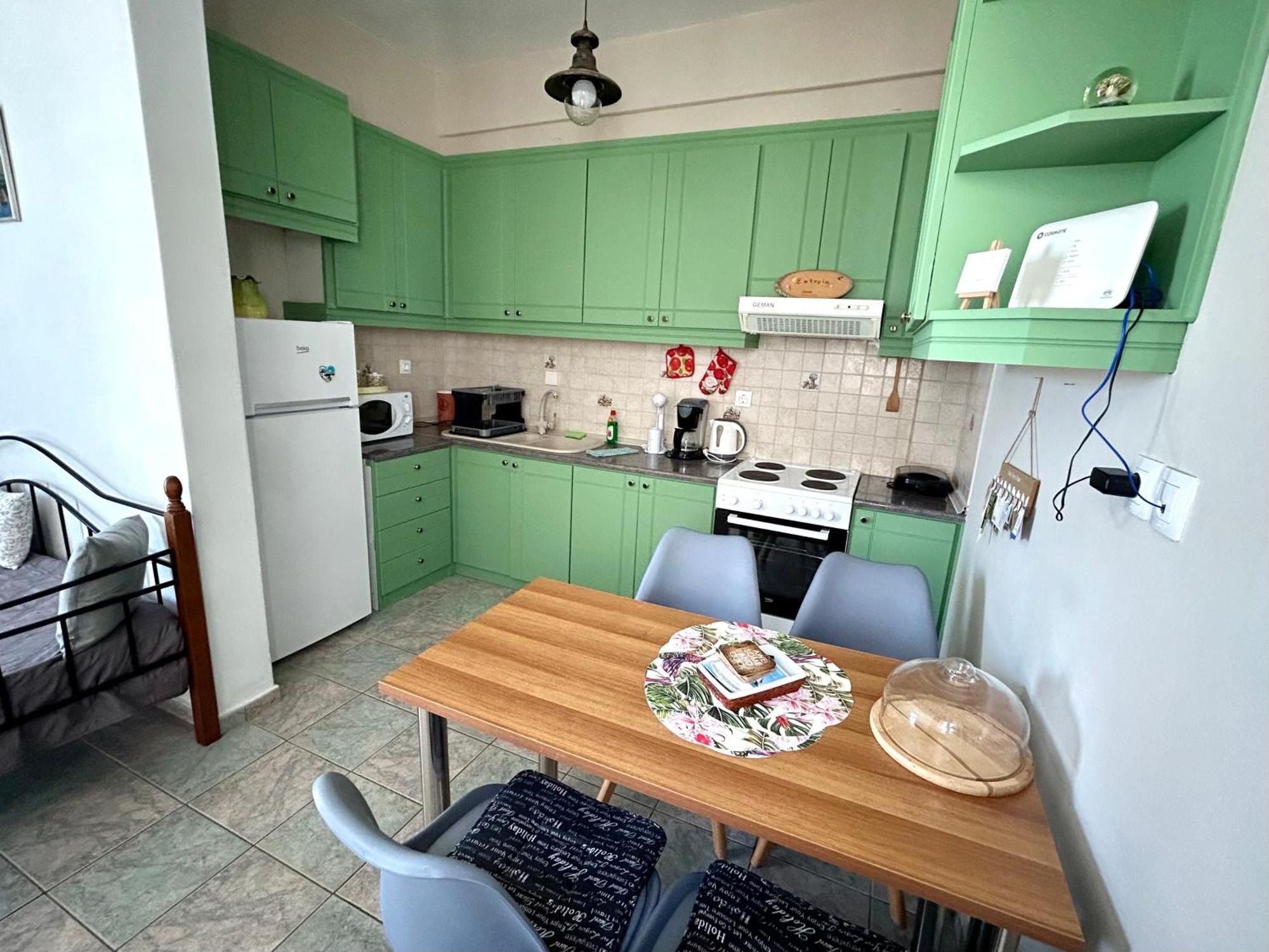 Eutopia House Holiday home Plaka (Milos)